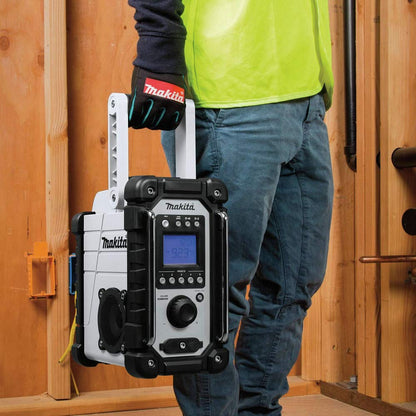 Makita XRM05W 18V LXT Job Site Radio