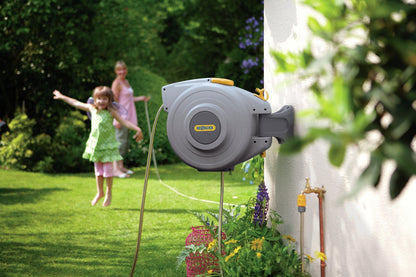 Hozelock Tricoflex 2385 7600 Auto Reel Limited Edition with 25 m Hose and Basic Equipment