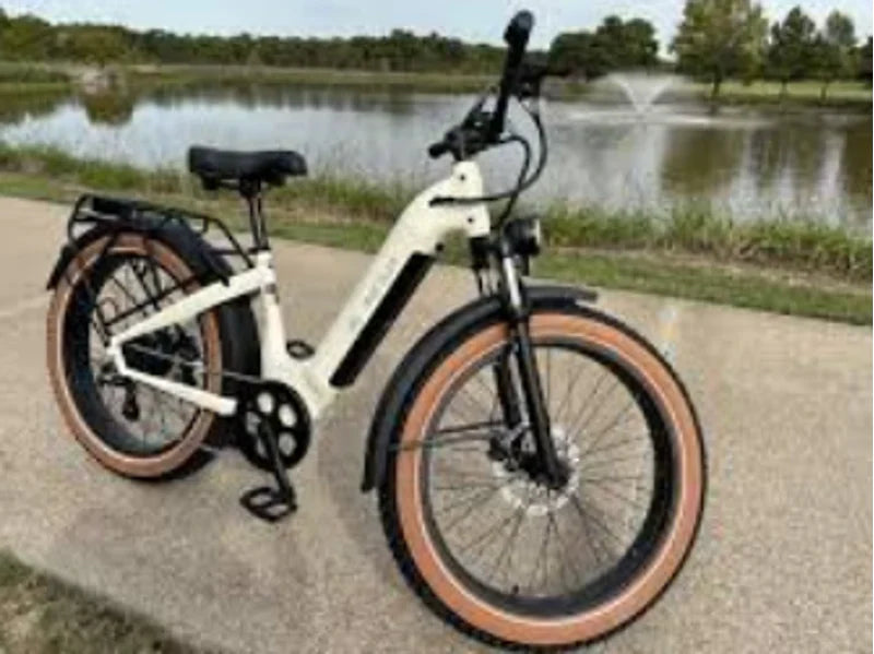 AIMA Big Sur All-Terrain E-Bike in White